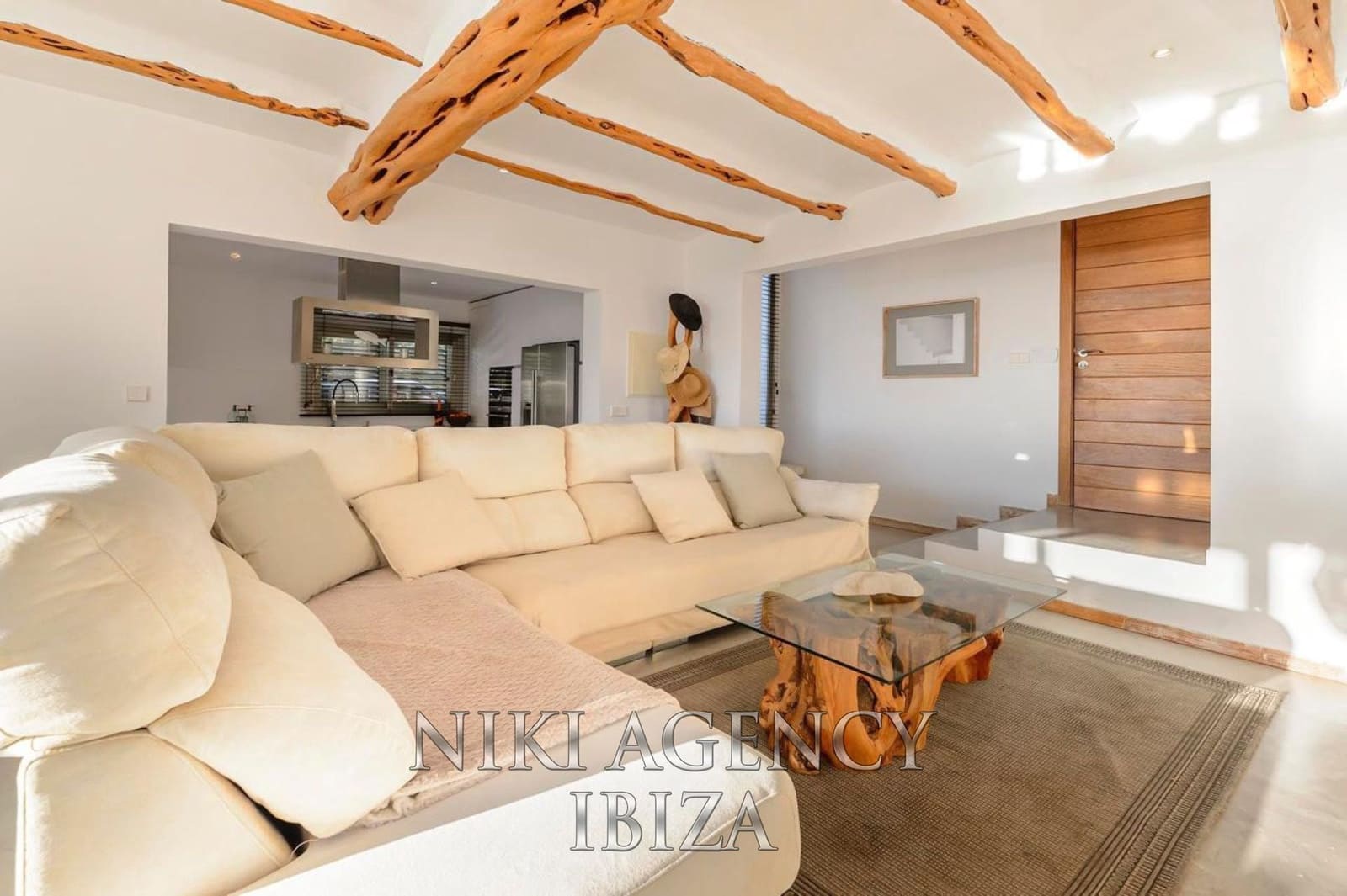 4 bedroom Villa for sale in Sant Antoni de Portmany with pool garage - € 2,800,000 (Ref: 9016253)