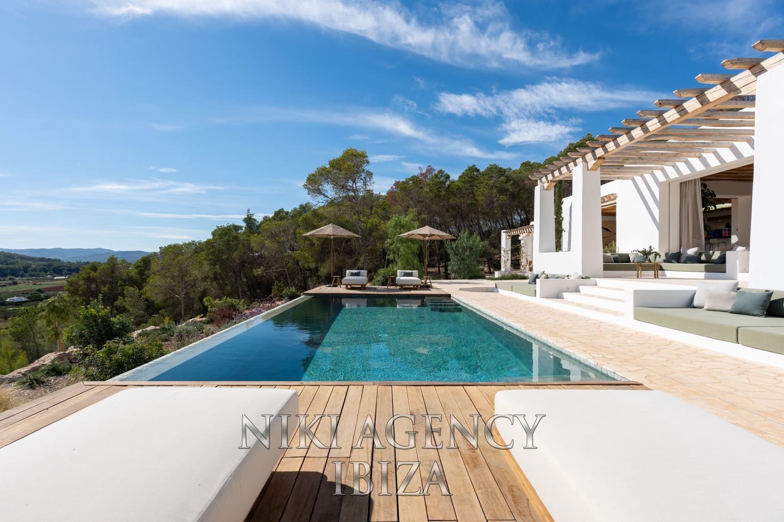 5 soveværelse Villa til salg i Santa Gertrudis de Fruitera med swimmingpool garage - € 8.995.000 (Ref: 9016254)