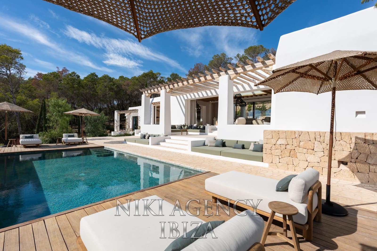 5 soveværelse Villa til salg i Santa Gertrudis de Fruitera med swimmingpool garage - € 8.995.000 (Ref: 9016254)