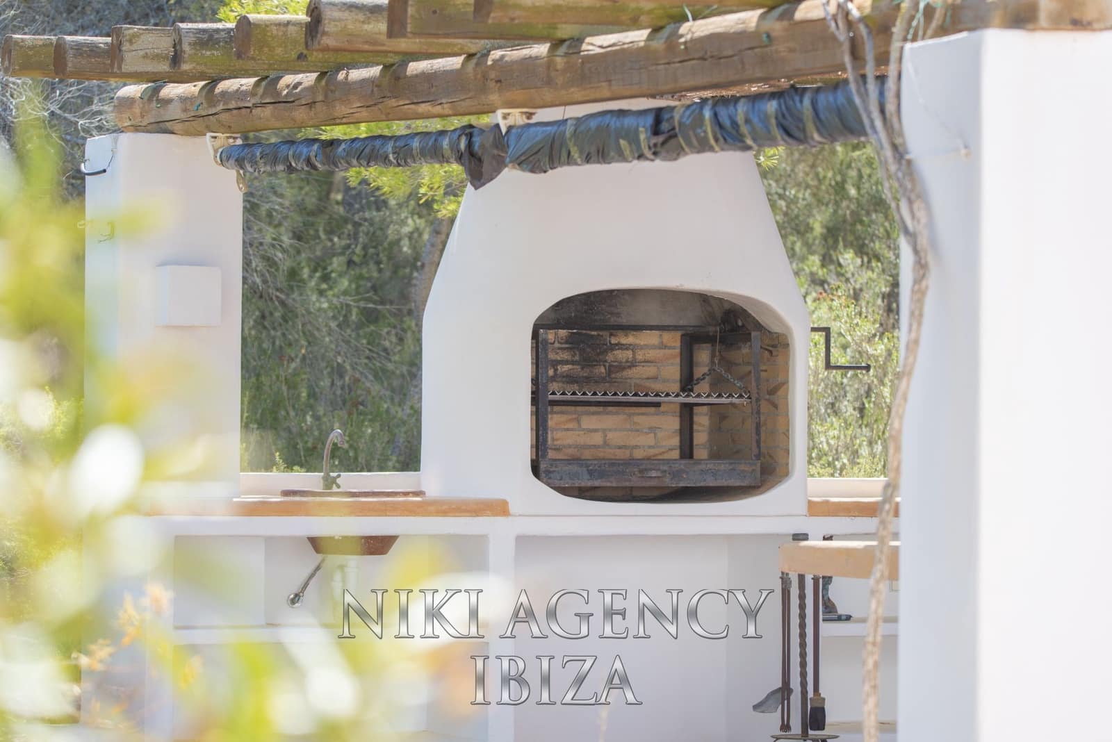 3 soveværelse Villa til salg i Sant Agusti des Vedra med swimmingpool garage - € 2.750.000 (Ref: 9016255)