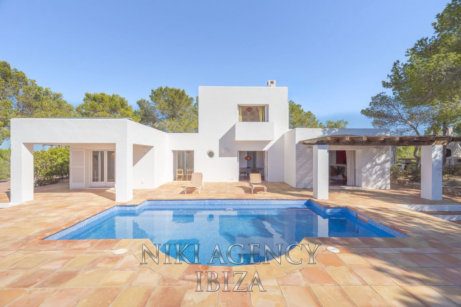 3 soveværelse Villa til salg i Sant Agusti des Vedra med swimmingpool garage - € 2.750.000 (Ref: 9016255)