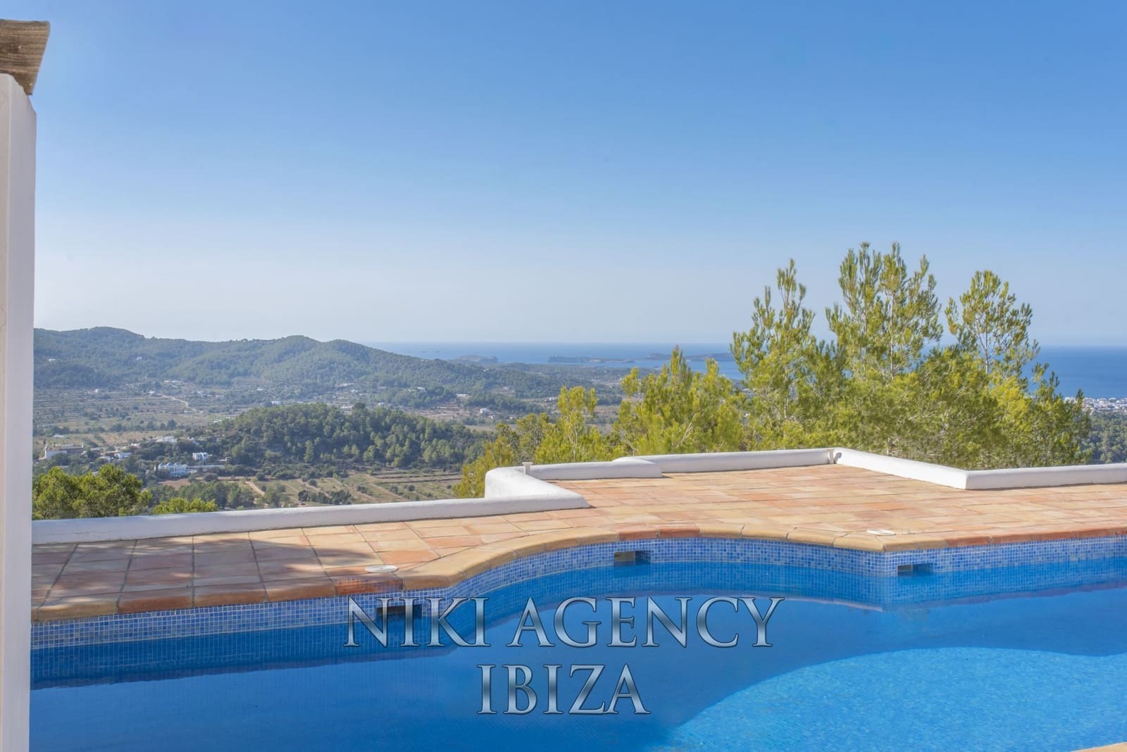 3 soveværelse Villa til salg i Sant Agusti des Vedra med swimmingpool garage - € 2.750.000 (Ref: 9016255)