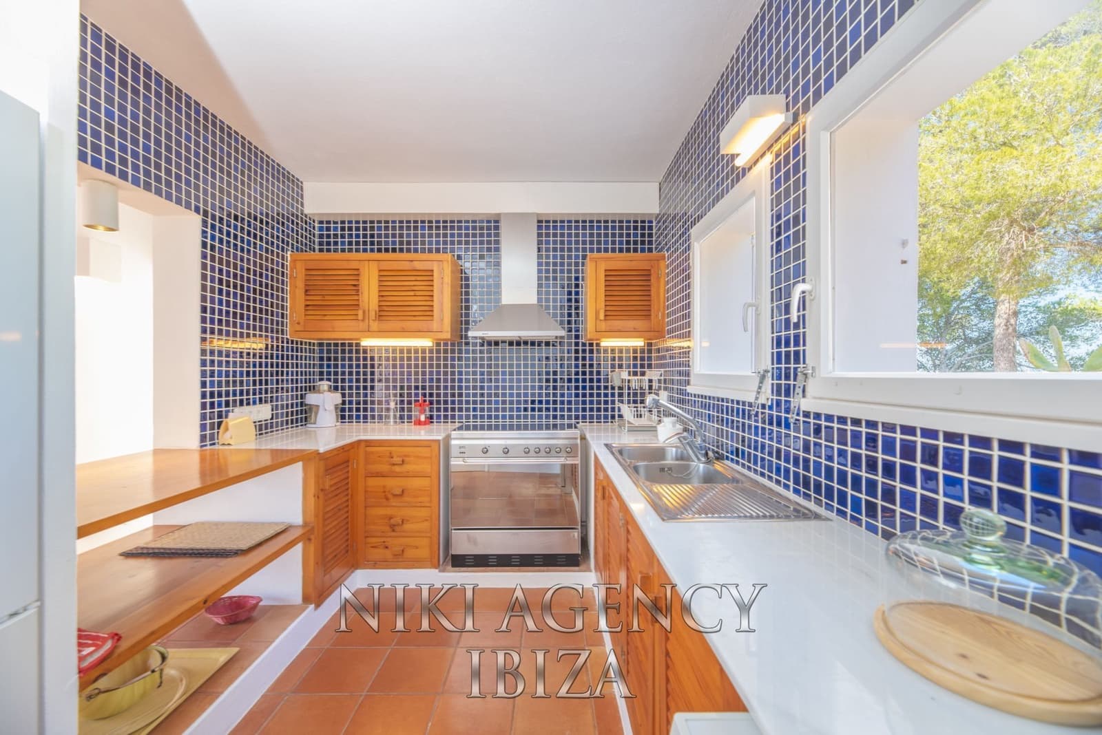 3 soveværelse Villa til salg i Sant Agusti des Vedra med swimmingpool garage - € 2.750.000 (Ref: 9016255)