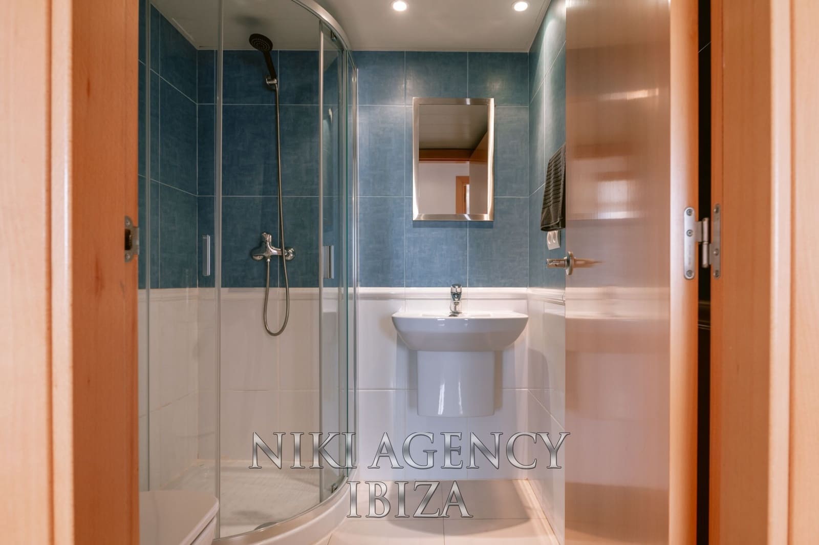 3 bedroom Apartment for sale in Ibiza / Eivissa town with pool garage - € 650,000 (Ref: 9016256)