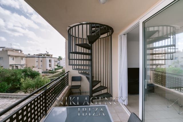 3 Zimmer Apartment zu verkaufen in Ibiza / Eivissa Stadt mit Pool Garage - 650.000 € (Ref: 9016256)