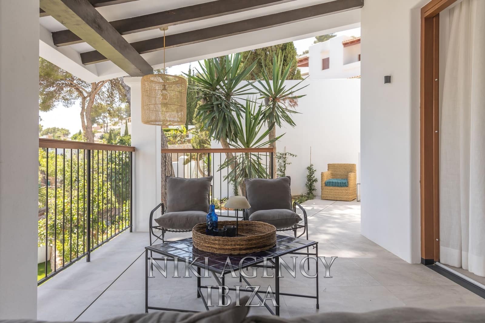 6 soveværelse Villa til salg i Can Furnet med swimmingpool - € 3.700.000 (Ref: 9016257)