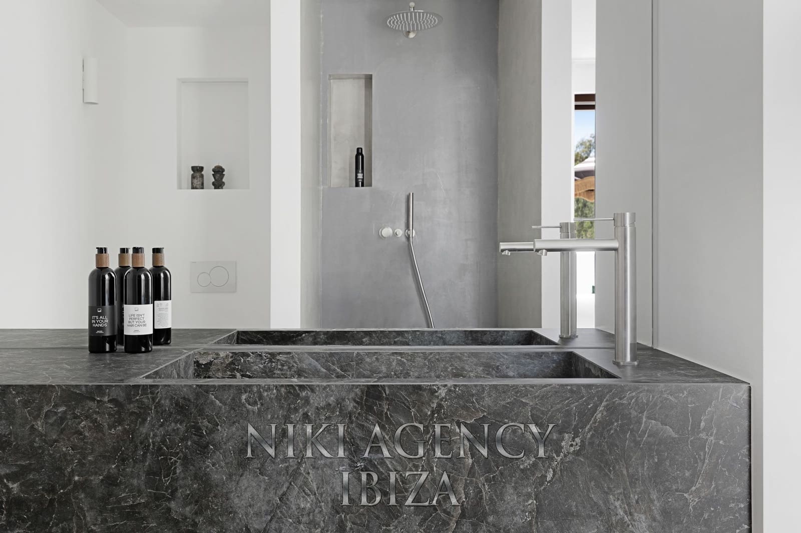 6 soveværelse Villa til salg i Can Furnet med swimmingpool - € 3.700.000 (Ref: 9016257)