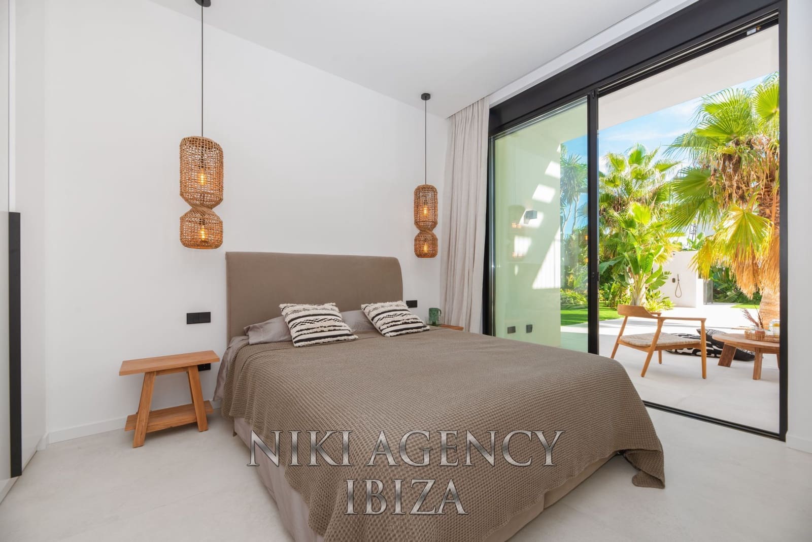 4 Zimmer Villa zu verkaufen in San Jose / Sant Josep de Sa Talaia mit Pool Garage - 3.795.000 € (Ref: 9016258)