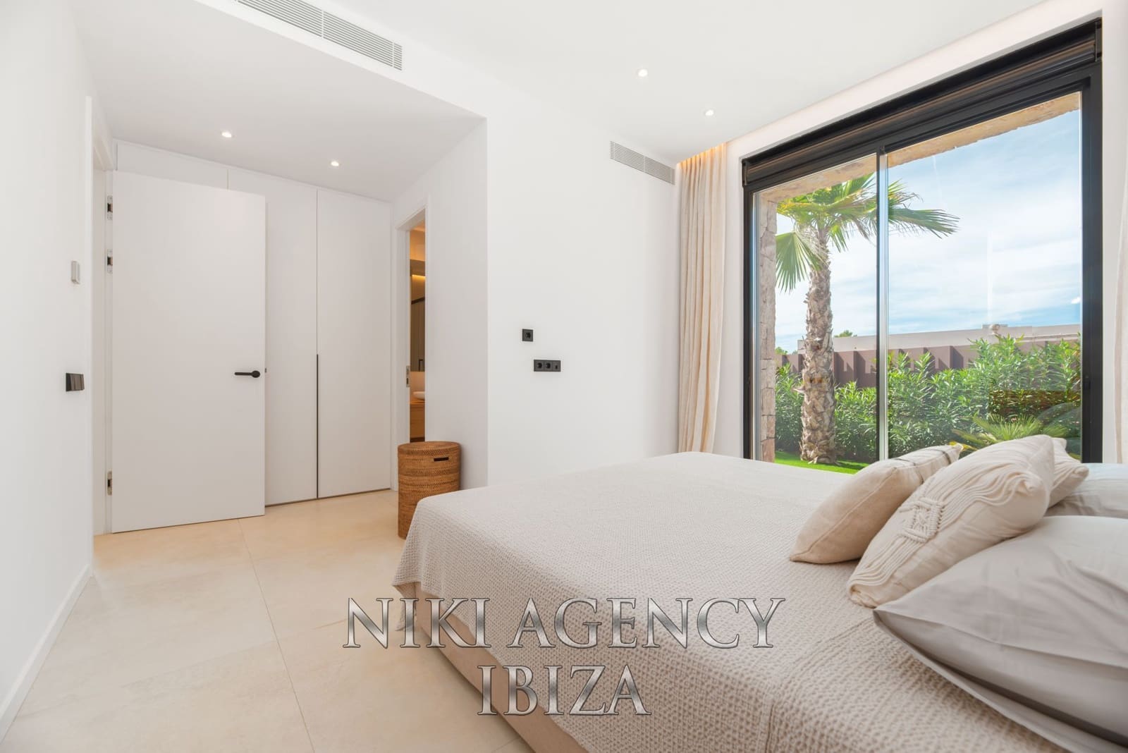 6 Zimmer Villa zu verkaufen in San Jose / Sant Josep de Sa Talaia mit Pool Garage - 5.795.000 € (Ref: 9016259)