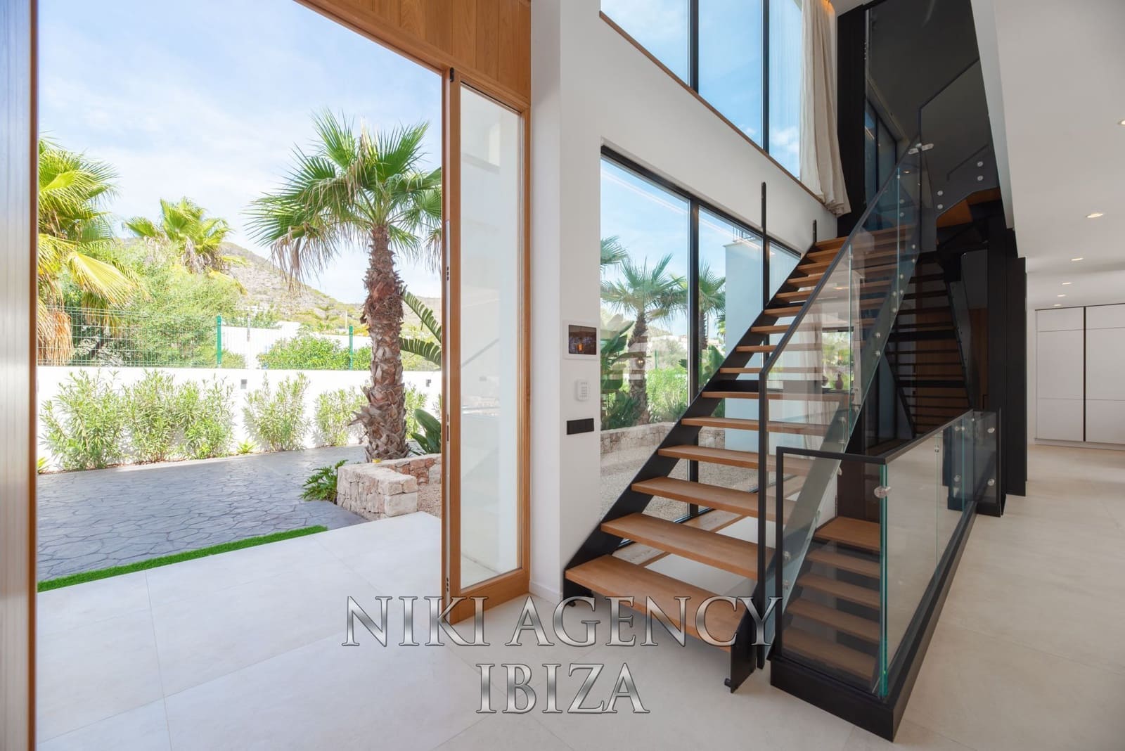 6 Zimmer Villa zu verkaufen in San Jose / Sant Josep de Sa Talaia mit Pool Garage - 5.795.000 € (Ref: 9016259)