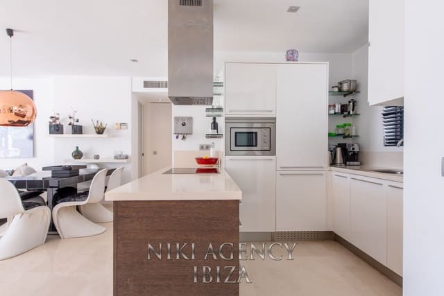 3 Zimmer Villa zu verkaufen in San Jose / Sant Josep de Sa Talaia mit Pool Garage - 1.900.000 € (Ref: 9016260)