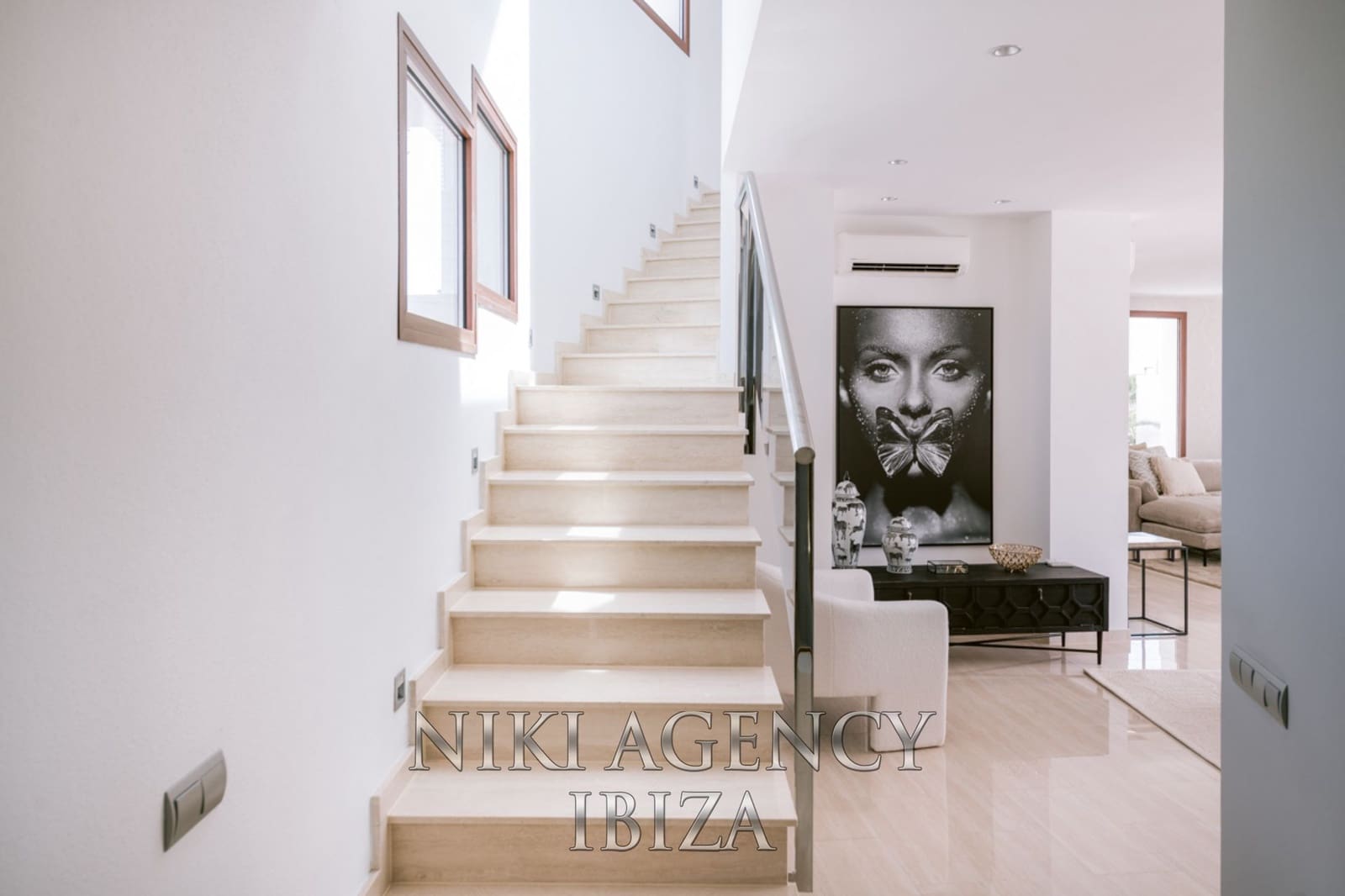 4 bedroom Villa for sale in San Jose / Sant Josep de Sa Talaia with pool garage - € 2,875,000 (Ref: 9016263)