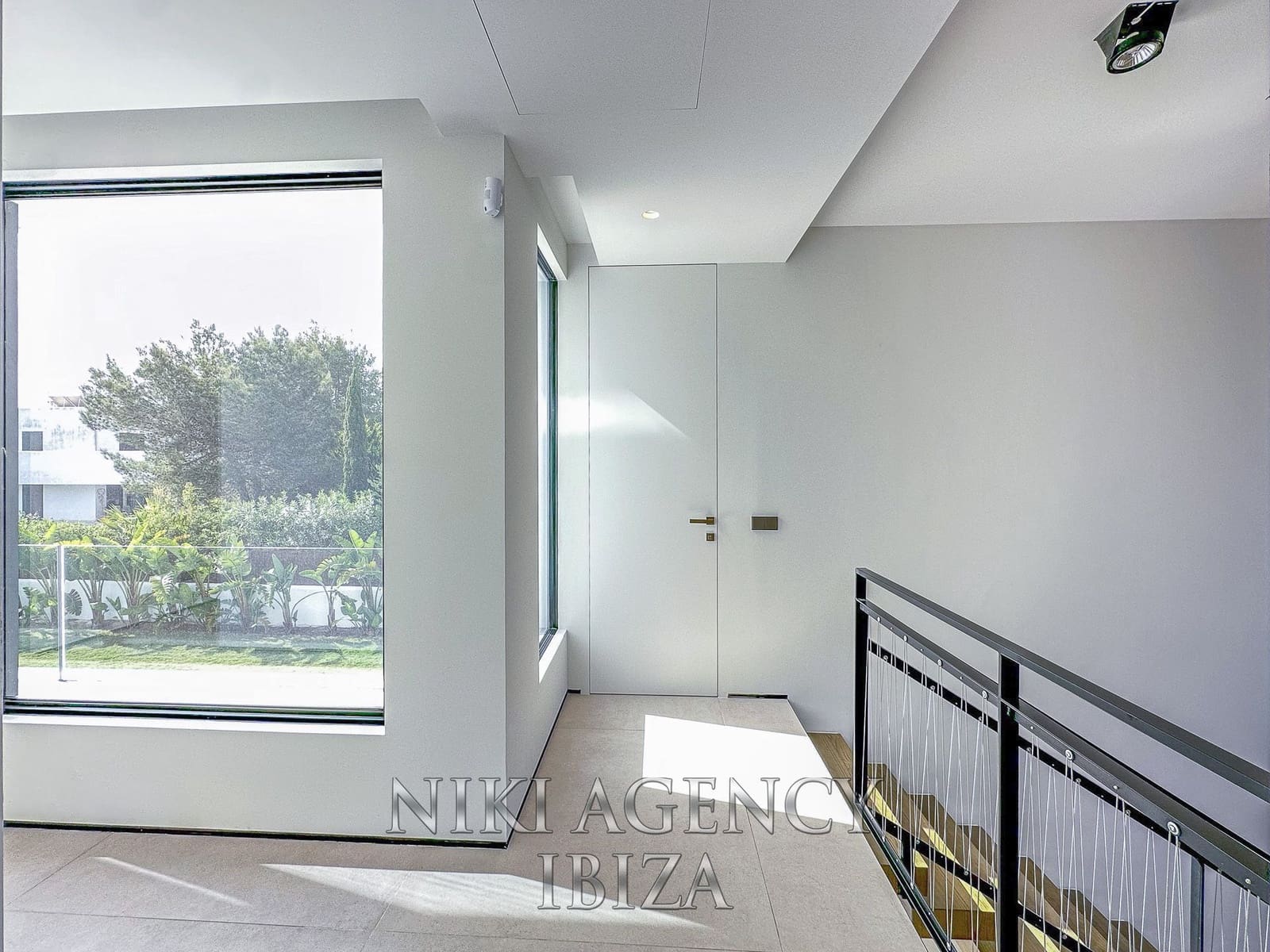 4 bedroom Villa for sale in Sant Agusti des Vedra with pool garage - € 2,750,000 (Ref: 9016264)