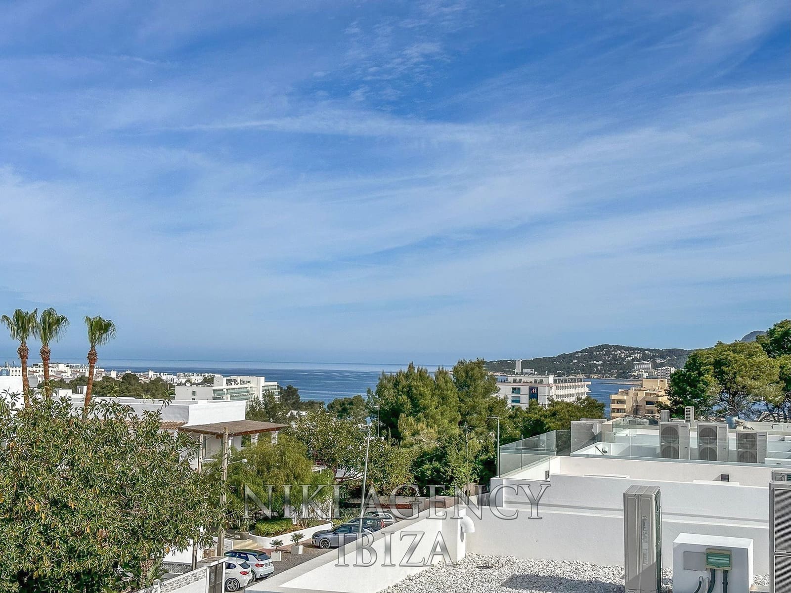 4 bedroom Villa for sale in Sant Agusti des Vedra with pool garage - € 2,750,000 (Ref: 9016264)