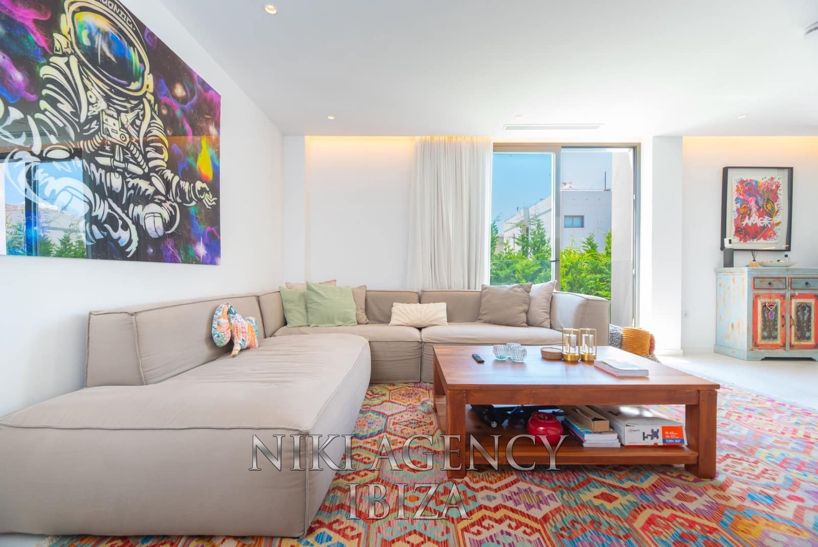 4 soveværelse Lejlighed til salg i Nuestra Senora de Jesus med swimmingpool garage - € 1.298.000 (Ref: 9100466)