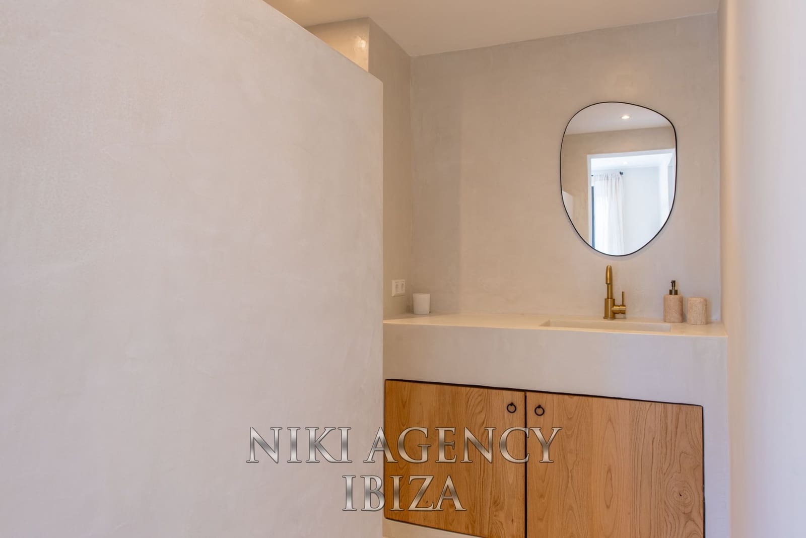 4 Zimmer Villa zu verkaufen in Santa Eulalia / Santa Eularia mit Pool Garage - 2.495.000 € (Ref: 9126518)