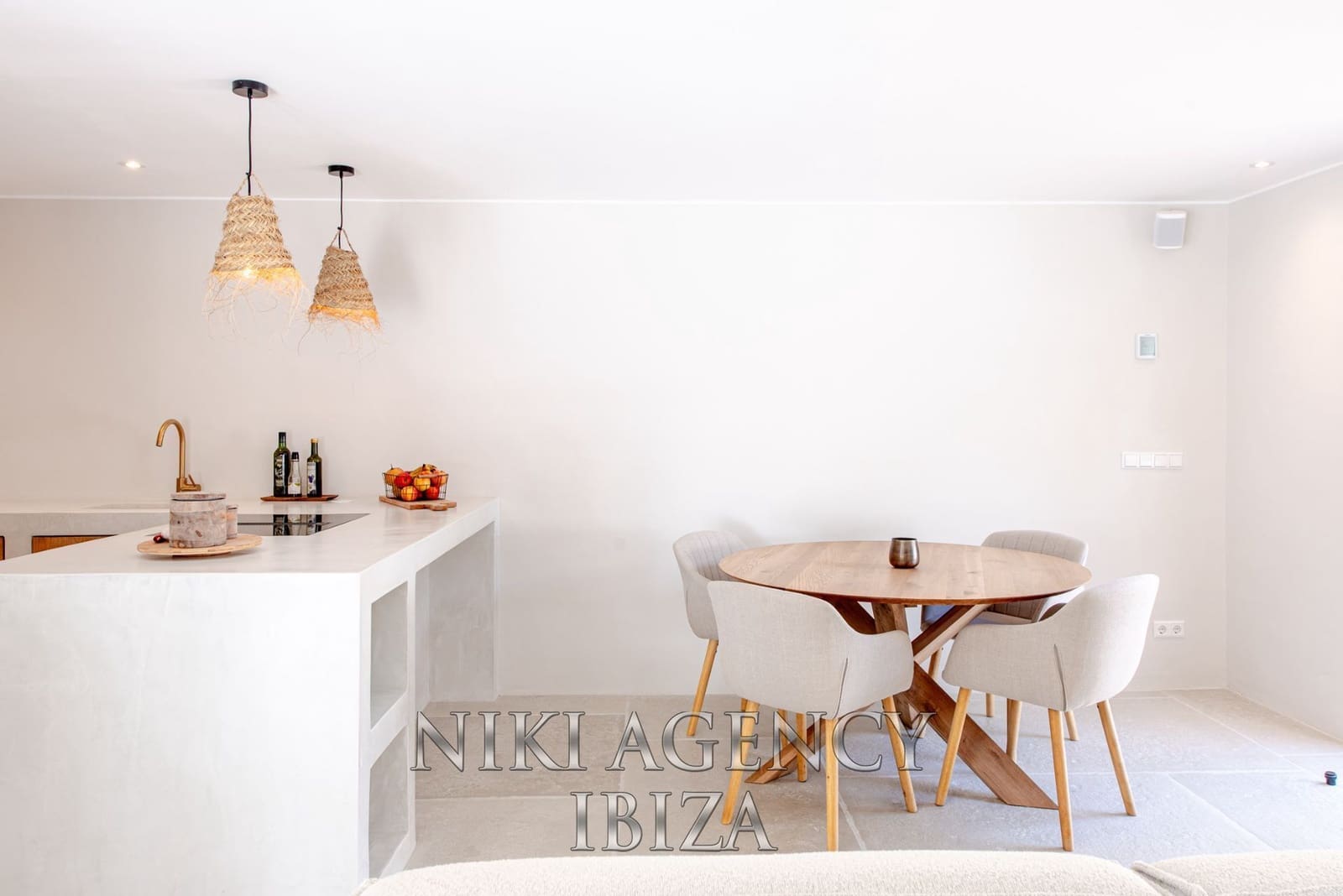 4 Zimmer Villa zu verkaufen in Santa Eulalia / Santa Eularia mit Pool Garage - 2.495.000 € (Ref: 9126518)