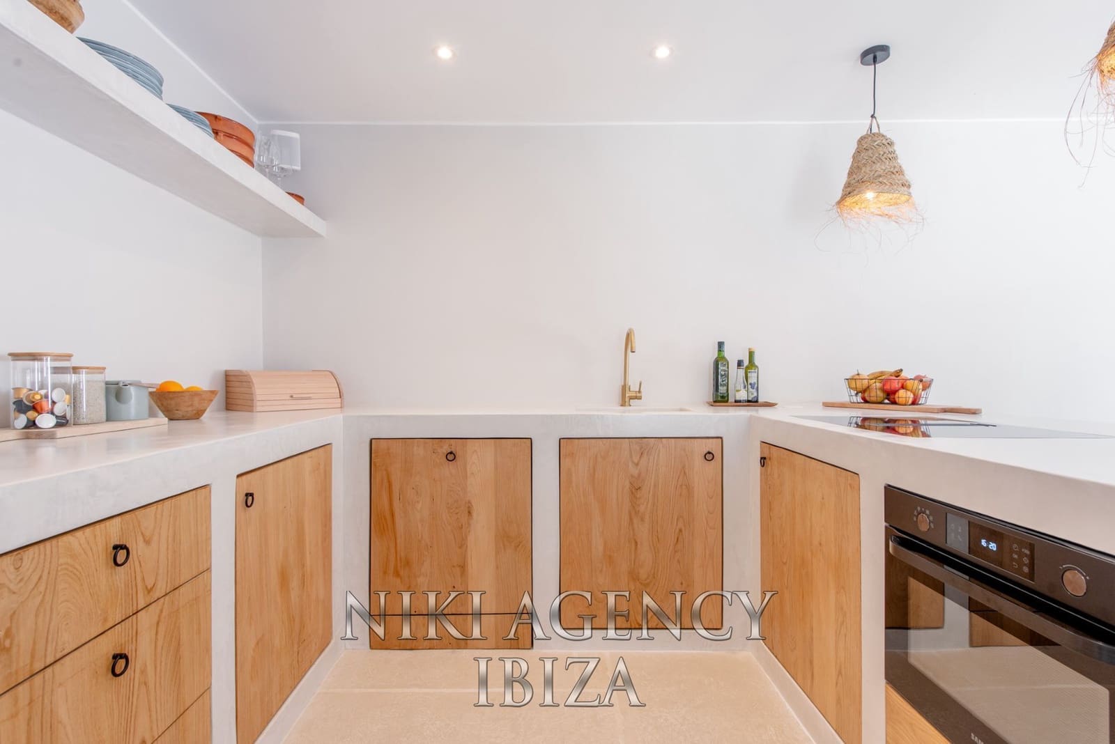 4 Zimmer Villa zu verkaufen in Santa Eulalia / Santa Eularia mit Pool Garage - 2.495.000 € (Ref: 9126518)