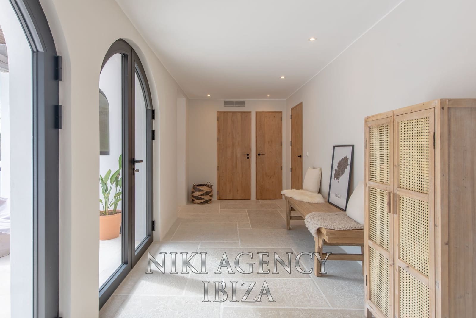 4 Zimmer Villa zu verkaufen in Santa Eulalia / Santa Eularia mit Pool Garage - 2.495.000 € (Ref: 9126518)