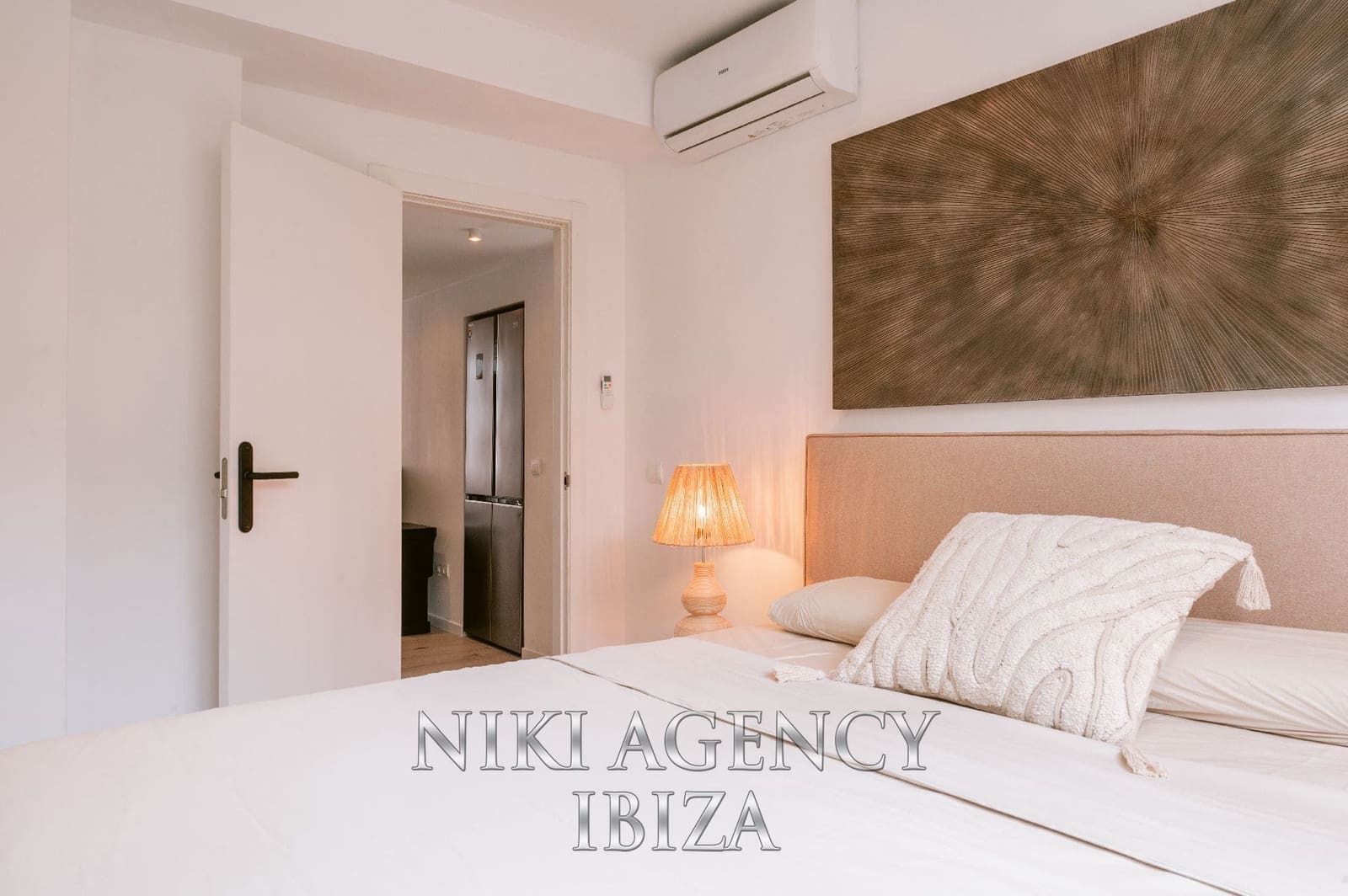 4 soverom Villa til salgs i Santa Eulalia / Santa Eularia med svømmebasseng garasje - € 2 595 000 (Ref: 9126518)