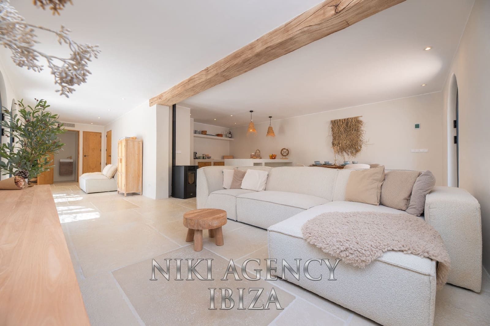 4 soverom Villa til salgs i Santa Eulalia / Santa Eularia med svømmebasseng garasje - € 2 595 000 (Ref: 9126518)
