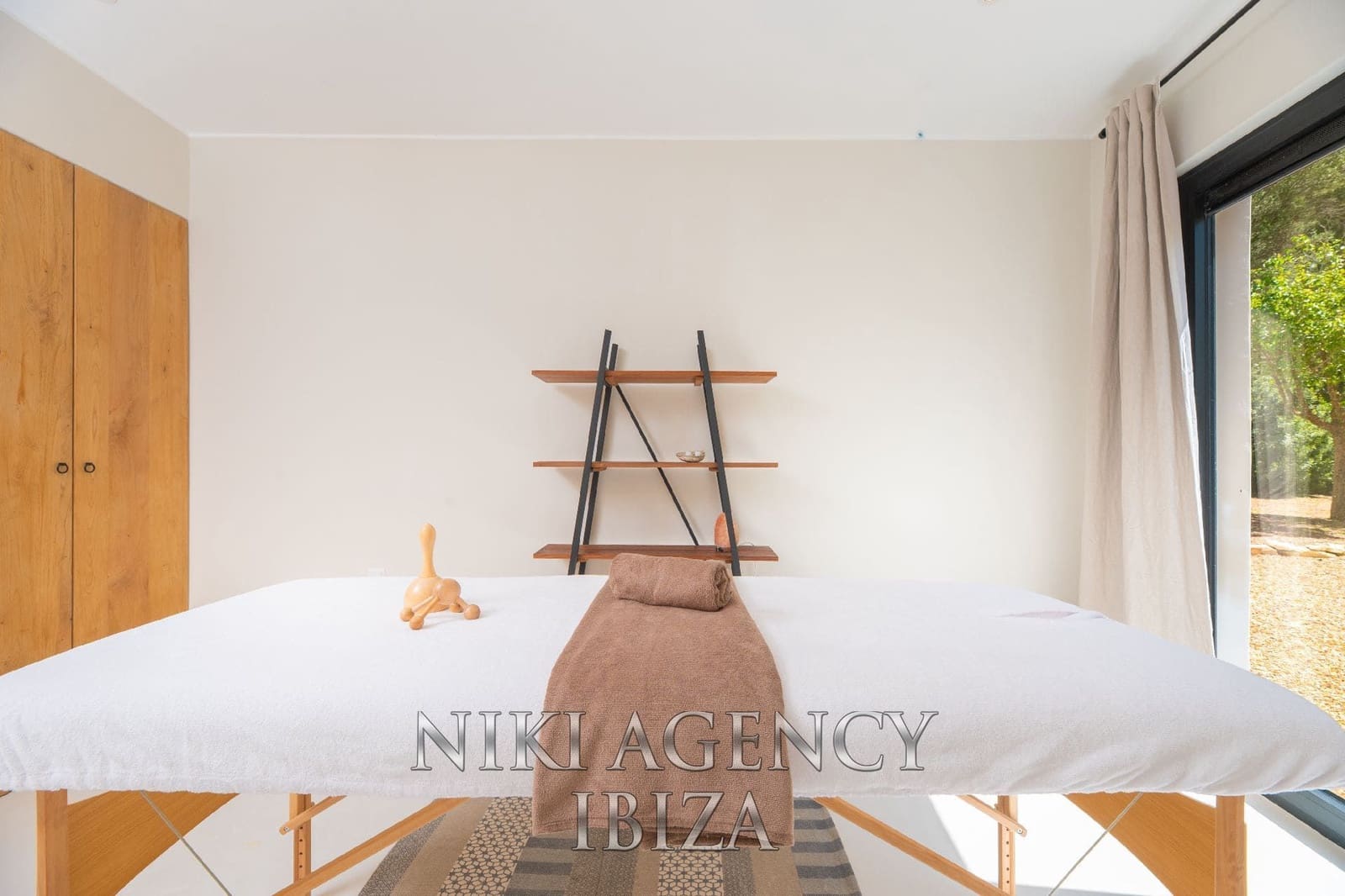 4 soverom Villa til salgs i Santa Eulalia / Santa Eularia med svømmebasseng garasje - € 2 595 000 (Ref: 9126518)