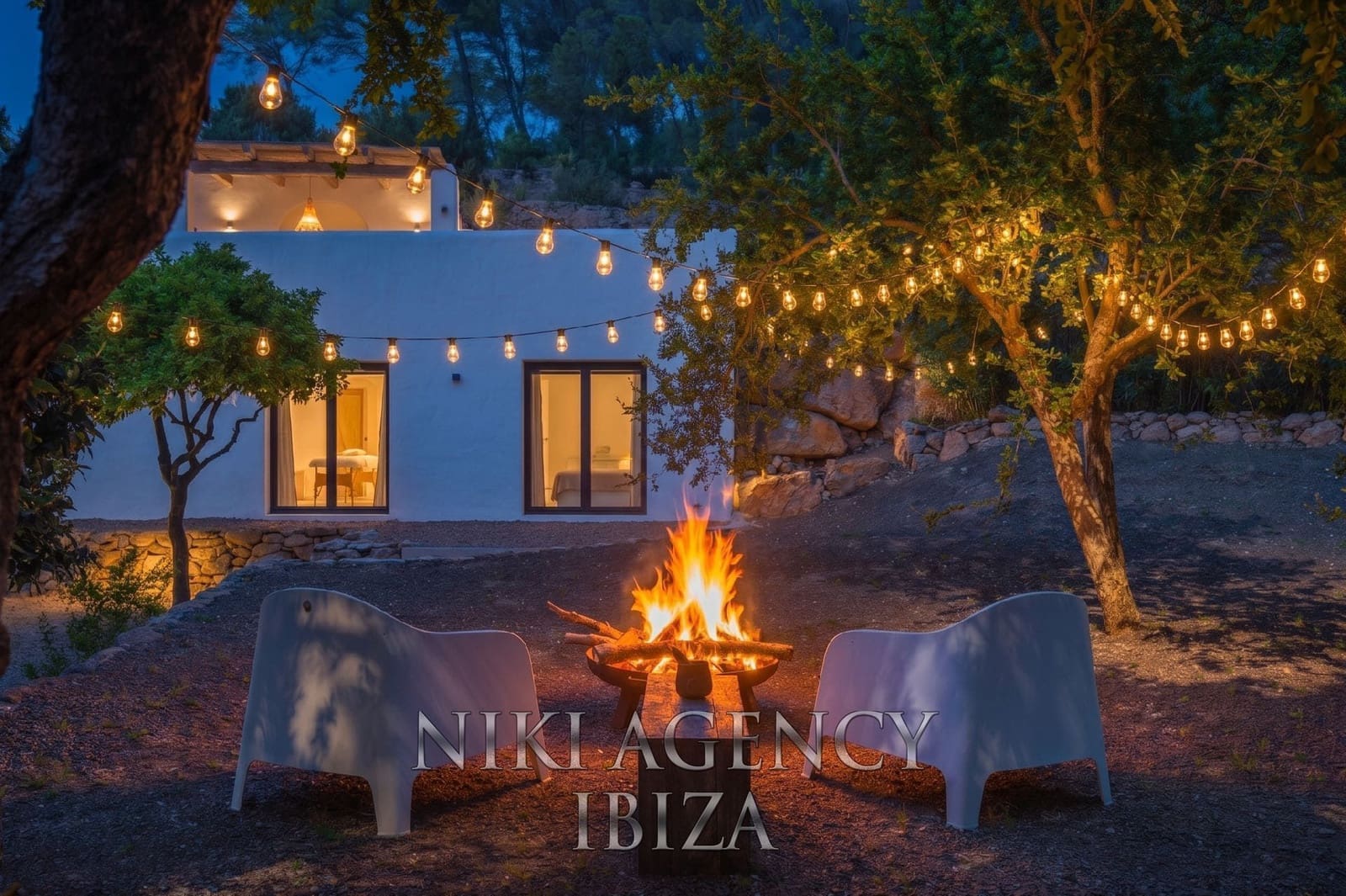 4 soverom Villa til salgs i Santa Eulalia / Santa Eularia med svømmebasseng garasje - € 2 595 000 (Ref: 9126518)