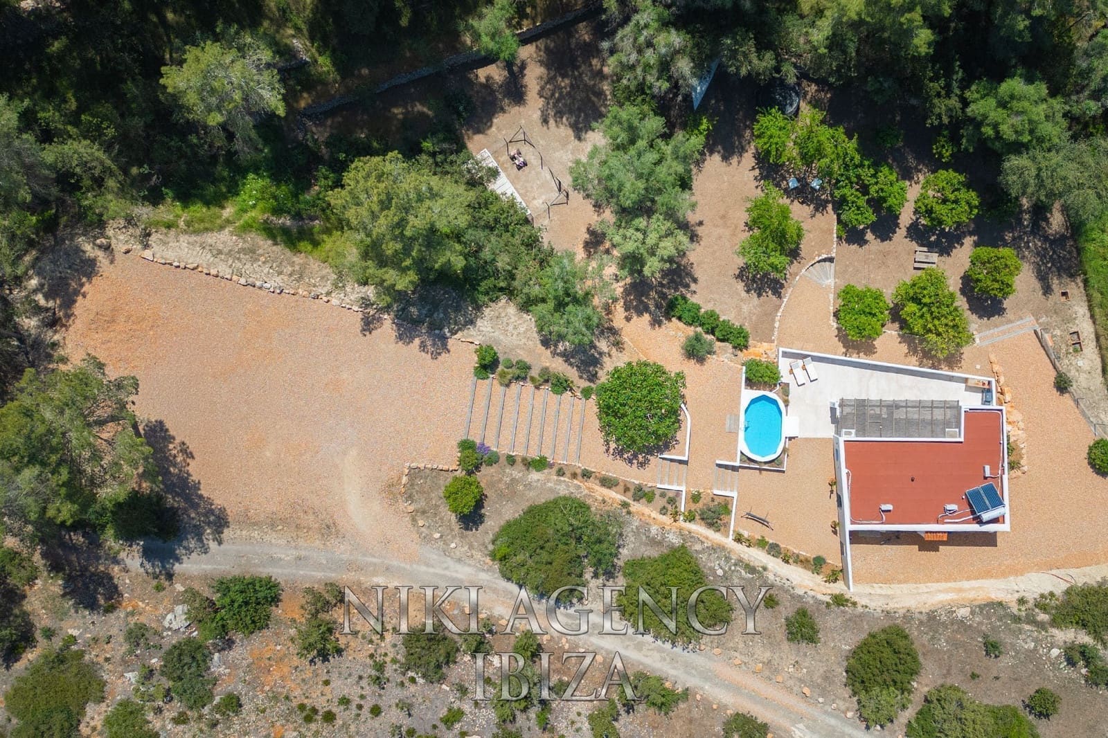 4 soverom Villa til salgs i Santa Eulalia / Santa Eularia med svømmebasseng garasje - € 2 595 000 (Ref: 9126518)