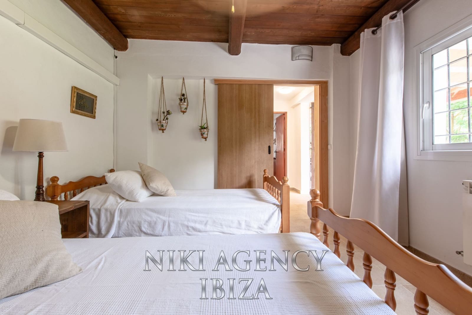 6 soveværelse Finca/Landehus til salg i Sant Llorenc de Balafia med swimmingpool garage - € 2.300.000 (Ref: 9171125)