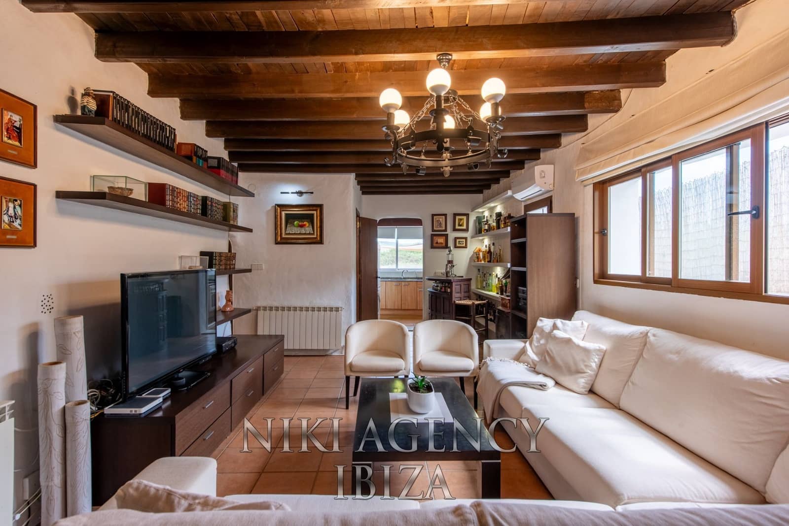 6 soveværelse Finca/Landehus til salg i Sant Llorenc de Balafia med swimmingpool garage - € 2.300.000 (Ref: 9171125)