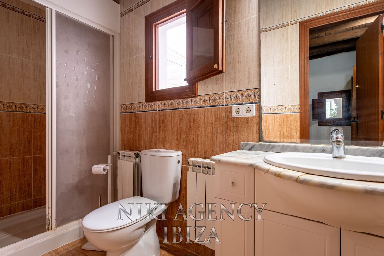 6 soveværelse Finca/Landehus til salg i Sant Llorenc de Balafia med swimmingpool garage - € 2.300.000 (Ref: 9171125)