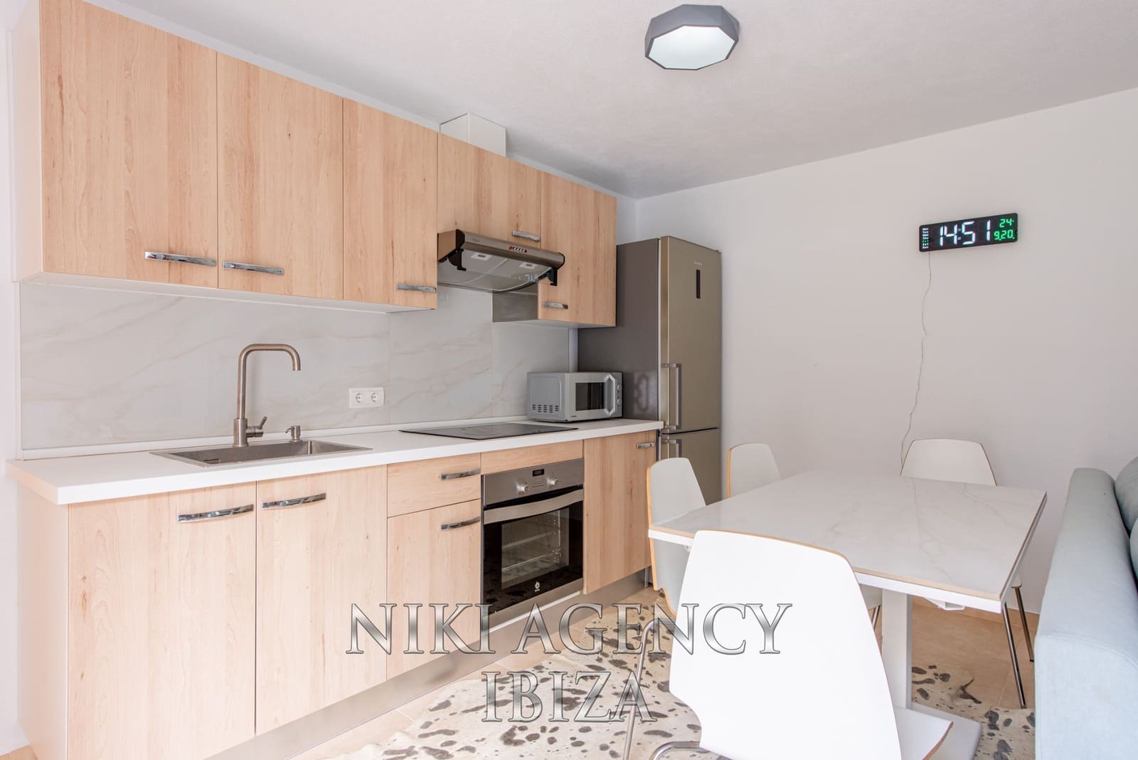 6 soveværelse Finca/Landehus til salg i Sant Llorenc de Balafia med swimmingpool garage - € 2.300.000 (Ref: 9171125)