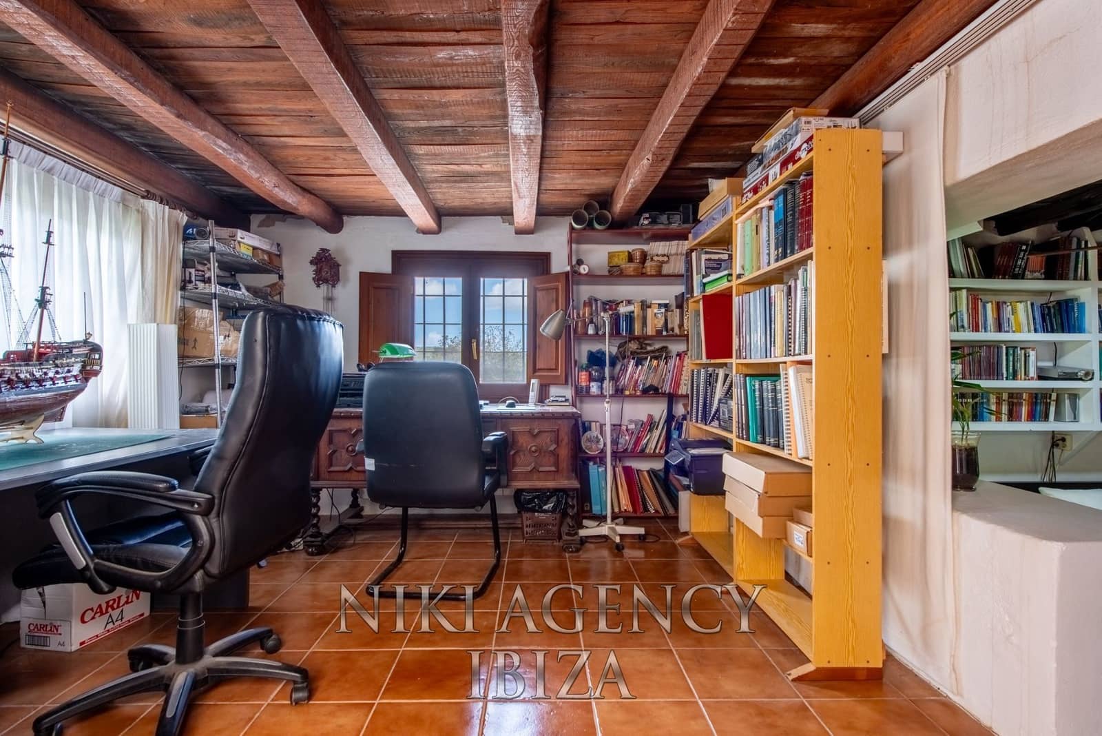 6 soveværelse Finca/Landehus til salg i Sant Llorenc de Balafia med swimmingpool garage - € 2.300.000 (Ref: 9171125)