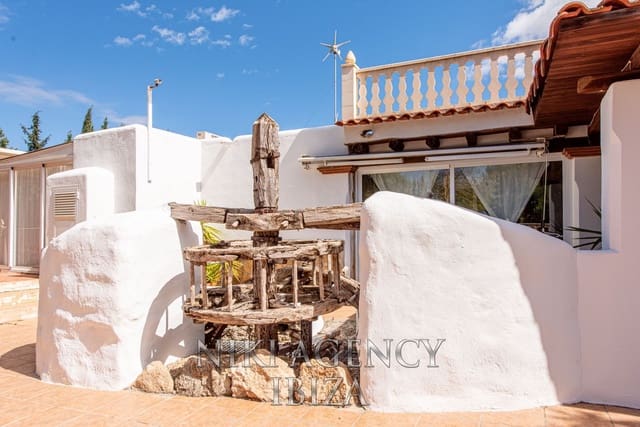 6 soverom Finca/Herregård til salgs i Sant Llorenç de Balafia, Sant Joan de Labritja med svømmebasseng garasje - € 2 300 000 (Ref: 9171125)