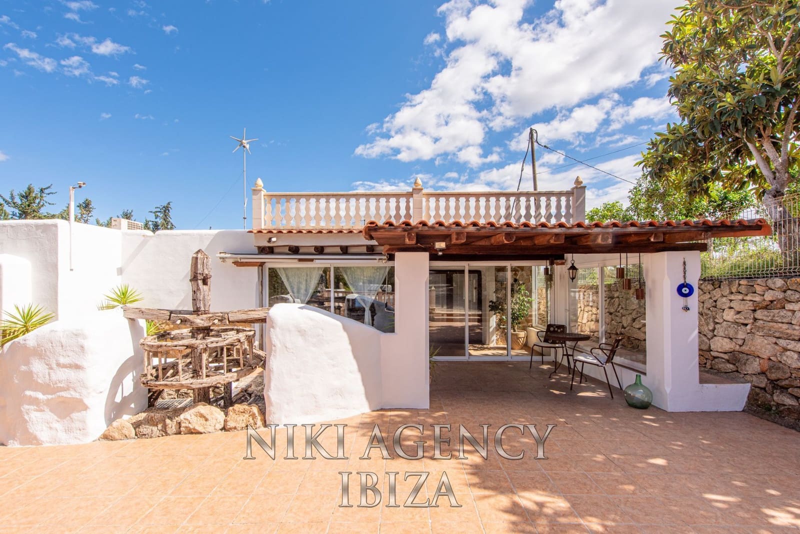 6 soveværelse Finca/Landehus til salg i Sant Llorenc de Balafia med swimmingpool garage - € 2.300.000 (Ref: 9171125)