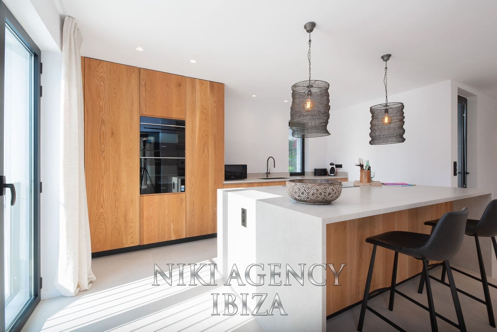 4 bedroom Villa for sale in San Jose / Sant Josep de Sa Talaia with pool garage - € 2,990,000 (Ref: 9209076)