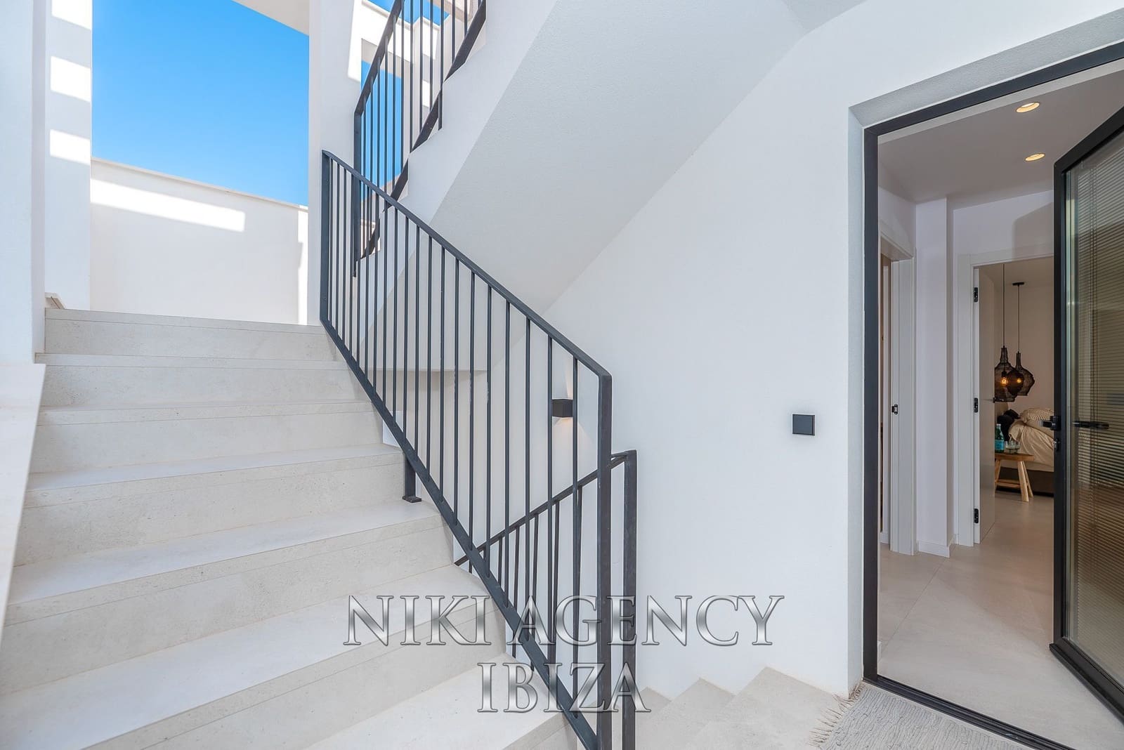 4 bedroom Villa for sale in San Jose / Sant Josep de Sa Talaia with pool garage - € 2,990,000 (Ref: 9209076)