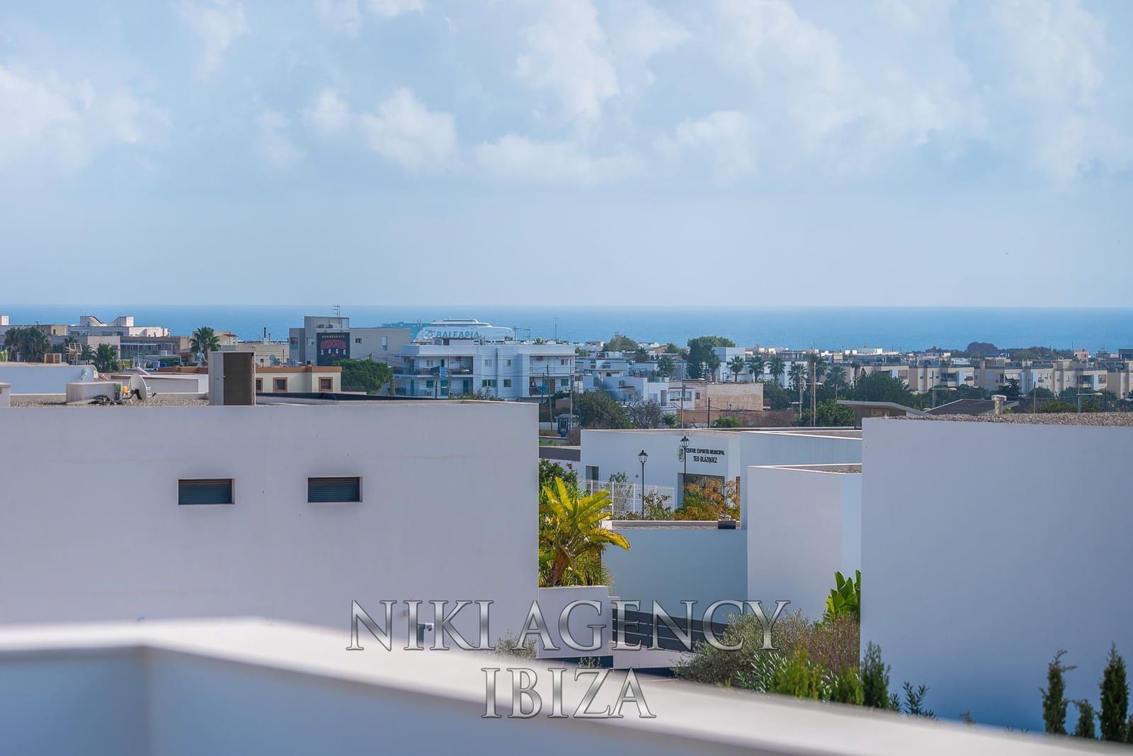 4 bedroom Villa for sale in San Jose / Sant Josep de Sa Talaia with pool garage - € 2,990,000 (Ref: 9209076)