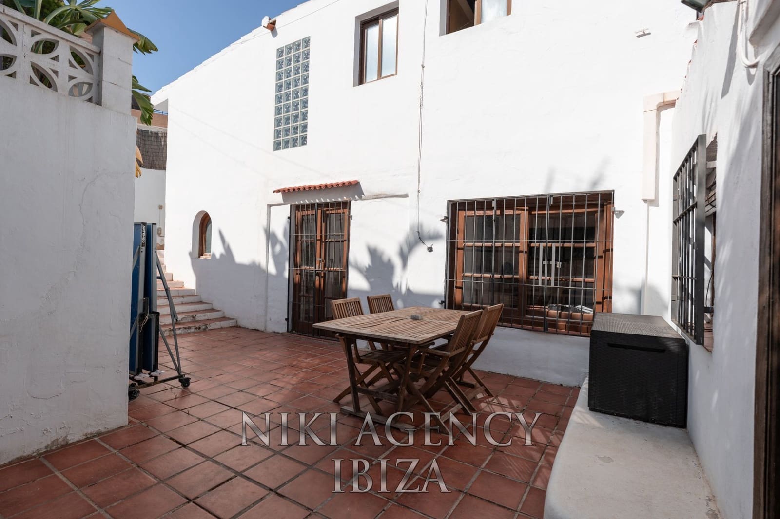 3 quarto Moradia para venda em La Siesta - 799 000 € (Ref: 9242682)