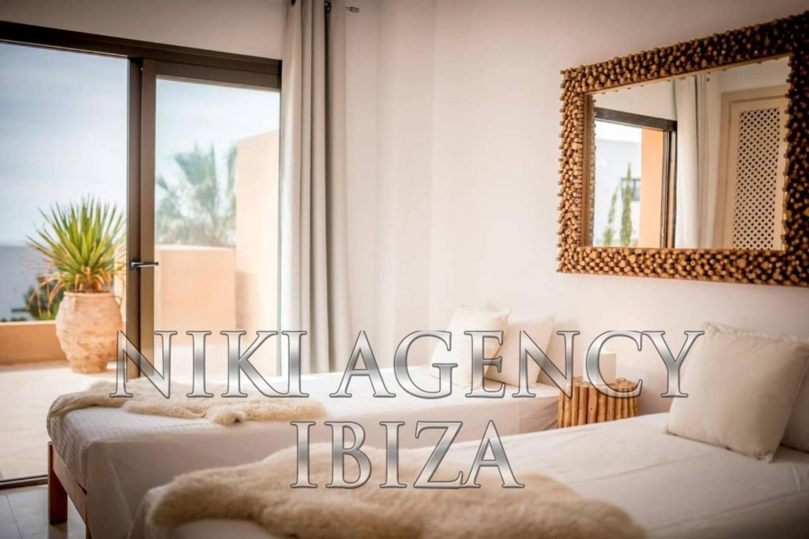 3 soveværelse Villa til salg i Cala Vadella med swimmingpool garage - € 2.350.000 (Ref: 9251843)