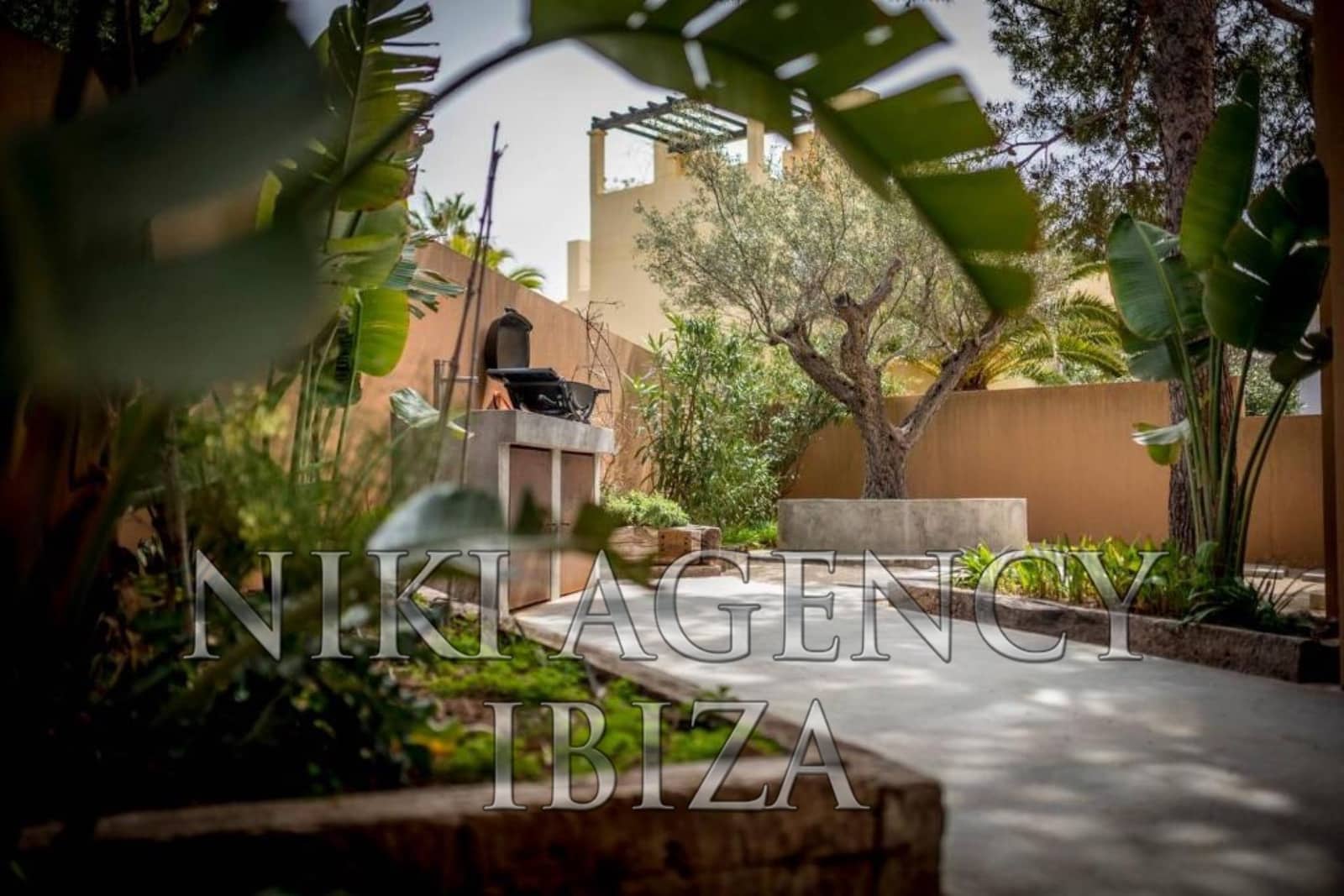 3 soveværelse Villa til salg i Cala Vadella med swimmingpool garage - € 2.350.000 (Ref: 9251843)