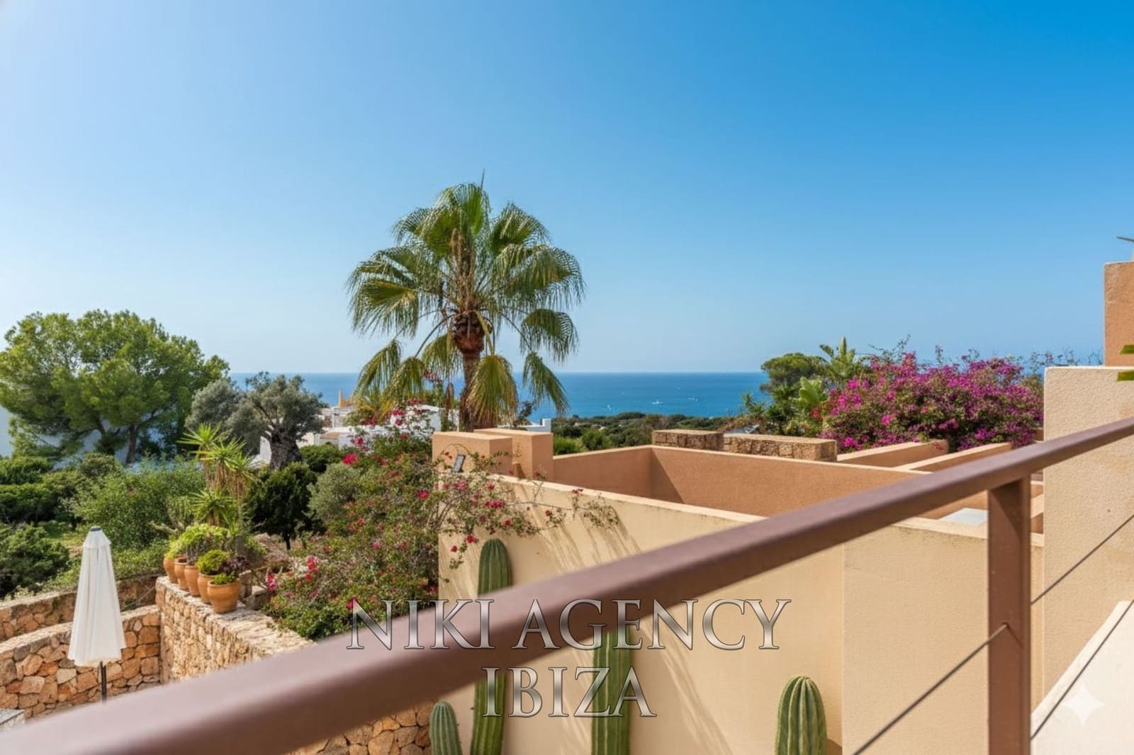 3 soveværelse Villa til salg i Cala Vadella med swimmingpool garage - € 2.350.000 (Ref: 9251843)