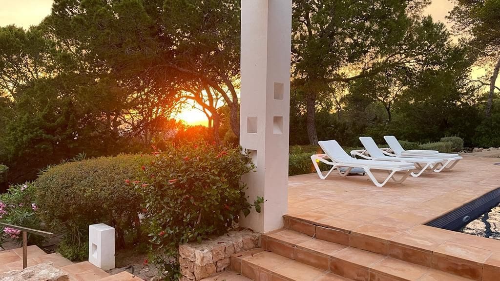 4 soveværelse Villa til salg i Cala Moli med swimmingpool garage - € 1.850.000 (Ref: 9262168)