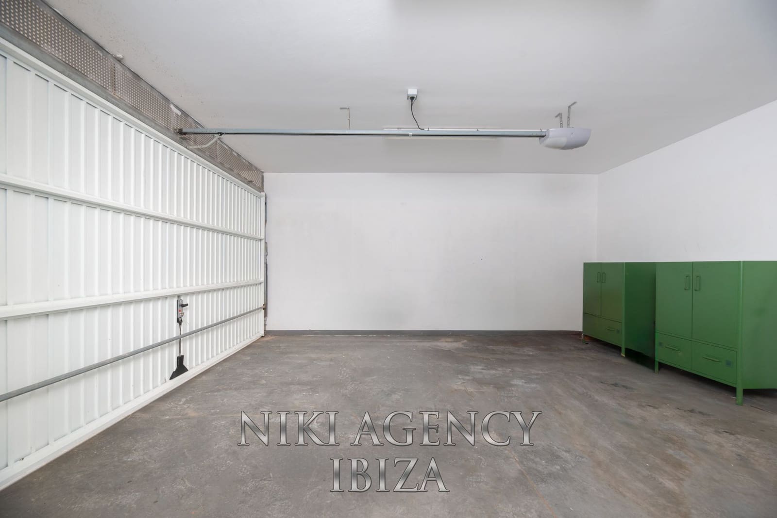 3 soverom Villa til salgs i Nuestra Senora de Jesus med svømmebasseng garasje - € 1 295 000 (Ref: 9410522)