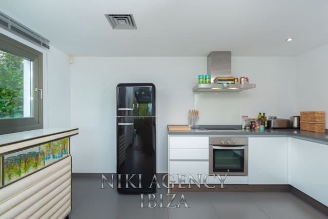 3 soverom Villa til salgs i Nuestra Señora de Jesus, Santa Eulalia / Santa Eularia med svømmebasseng garasje - € 1 295 000 (Ref: 9410522)