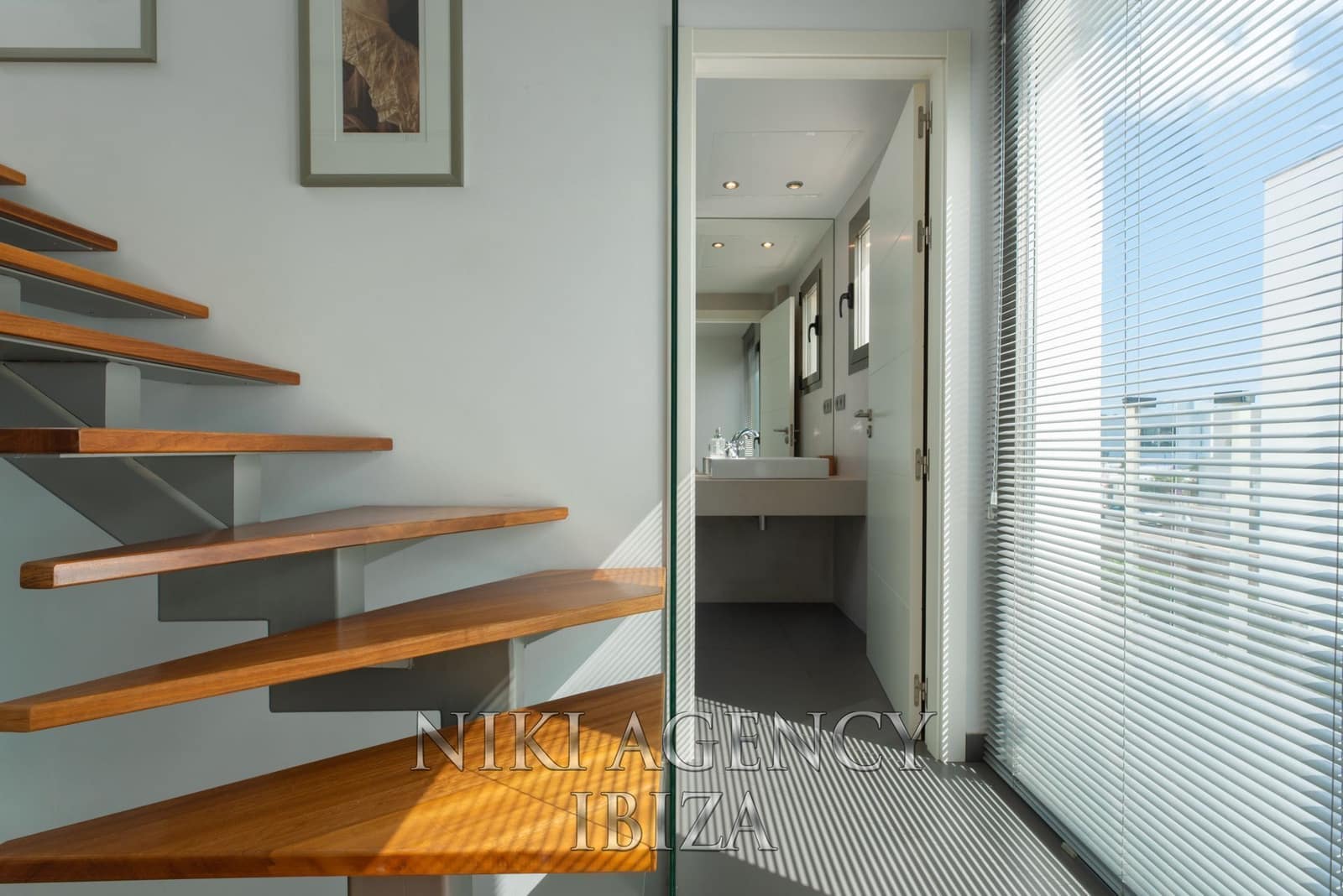 3 soverom Villa til salgs i Nuestra Senora de Jesus med svømmebasseng garasje - € 1 295 000 (Ref: 9410522)