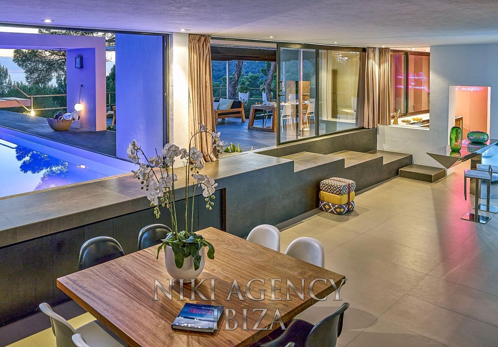 5 sovrum Villa till salu i Cala Vadella med pool garage - 7 500 000 € (Ref: 9413582)