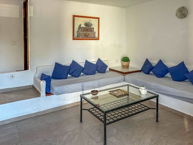 2 slaapkamer Villa te koop in Cala Tarida, San Jose / Sant Josep de Sa Talaia - € 530.000 (Ref: 9472010)