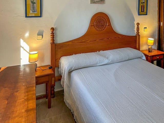 2 slaapkamer Villa te koop in Cala Tarida, San Jose / Sant Josep de Sa Talaia - € 530.000 (Ref: 9472010)