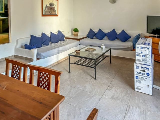 2 slaapkamer Villa te koop in Cala Tarida, San Jose / Sant Josep de Sa Talaia - € 530.000 (Ref: 9472010)